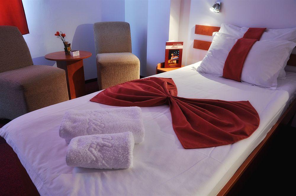 Alexis Hotel 3*